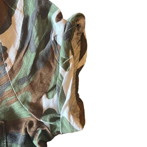 Anthropologie T.LA Women's Camouflage Print V-neck Short Sleeve T-Shirt Green An - Picture 5 of 9